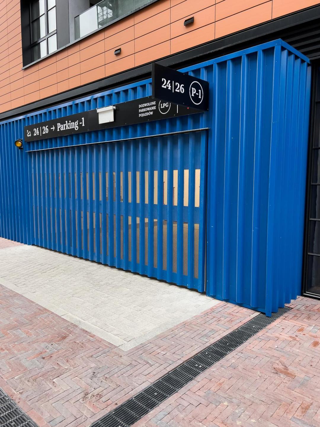 Apartament Z Dwiema Sypialniami + Parking 格但斯克 外观 照片